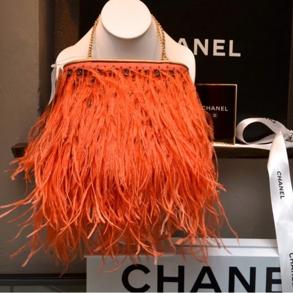 CHANEL VINTAGE OSTRICH BAG - Picture 5 of 5